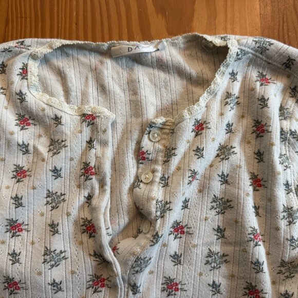 Doen Sundrenched Floral Paola Tee Size Medium - Picture 5 of 6